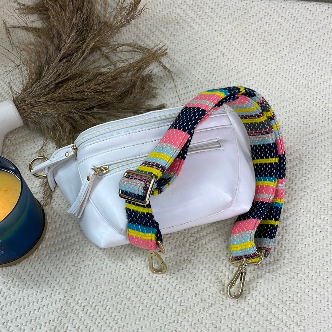 BUM BAG IN WHITE WITH MULTI COLOURED LINE BELT