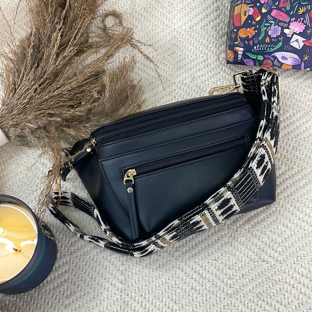 BUM BAG BLACK WITH BLACK BULLET BELT