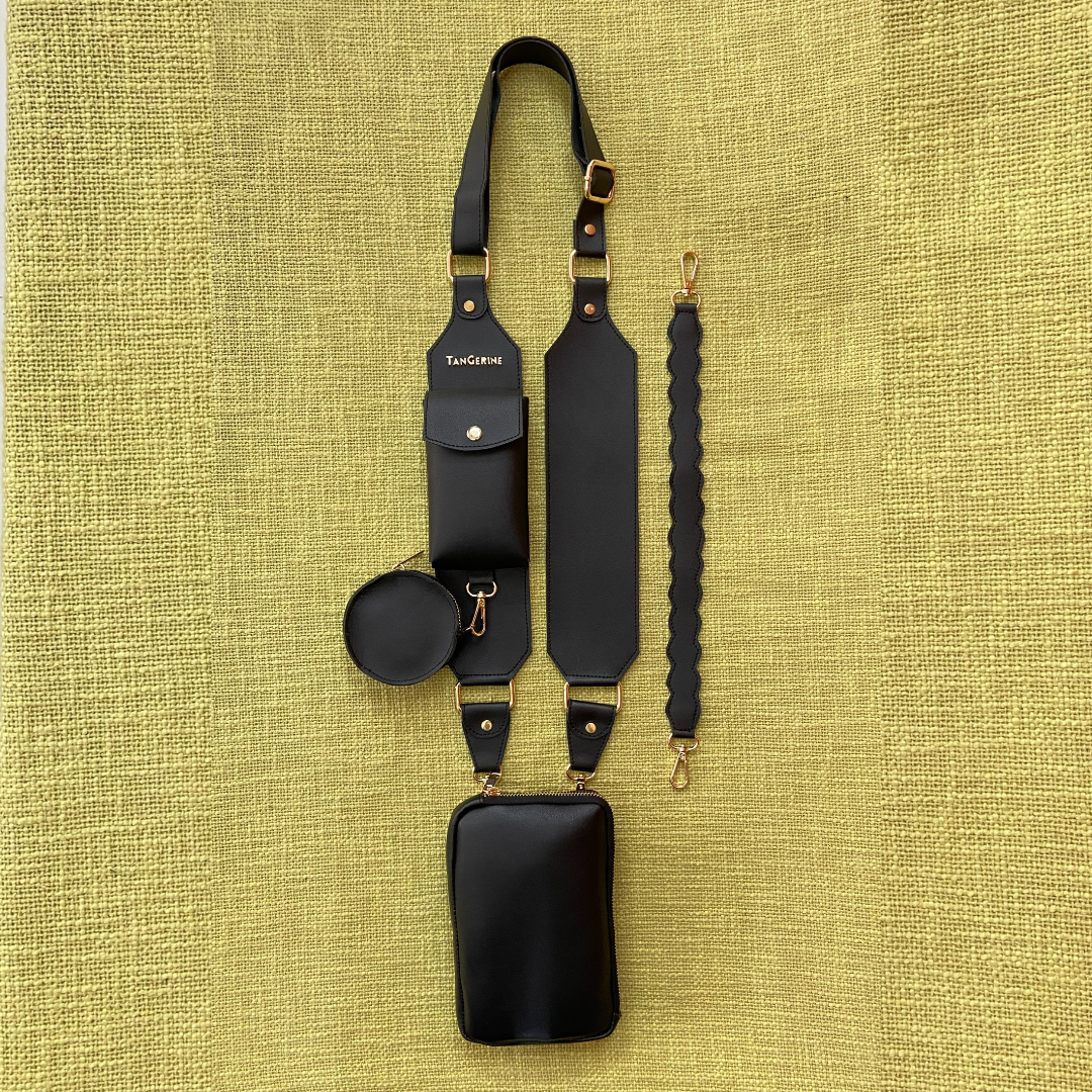 Black Pouch + Black Plain Pochette Belt