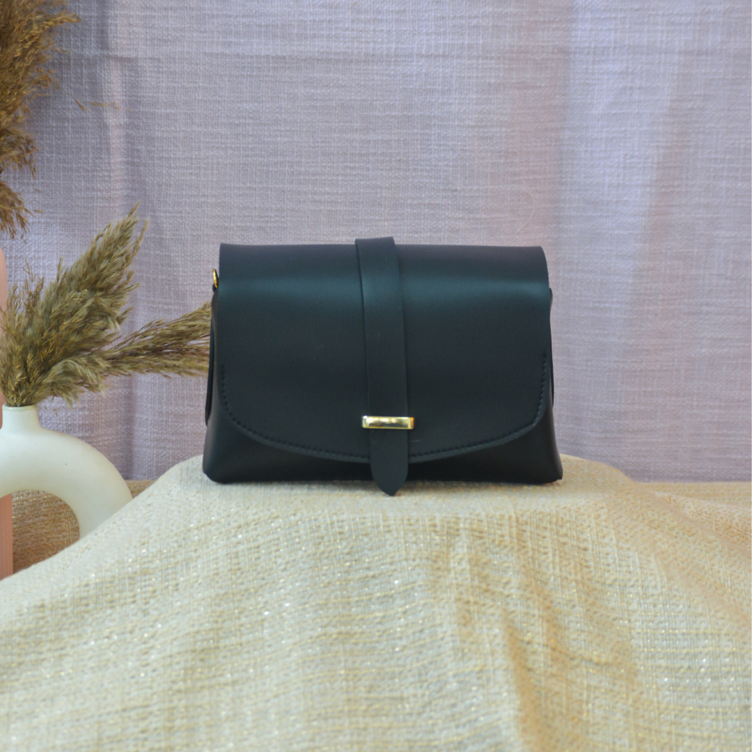 Black Eva Bag with Black Diamond Belt.