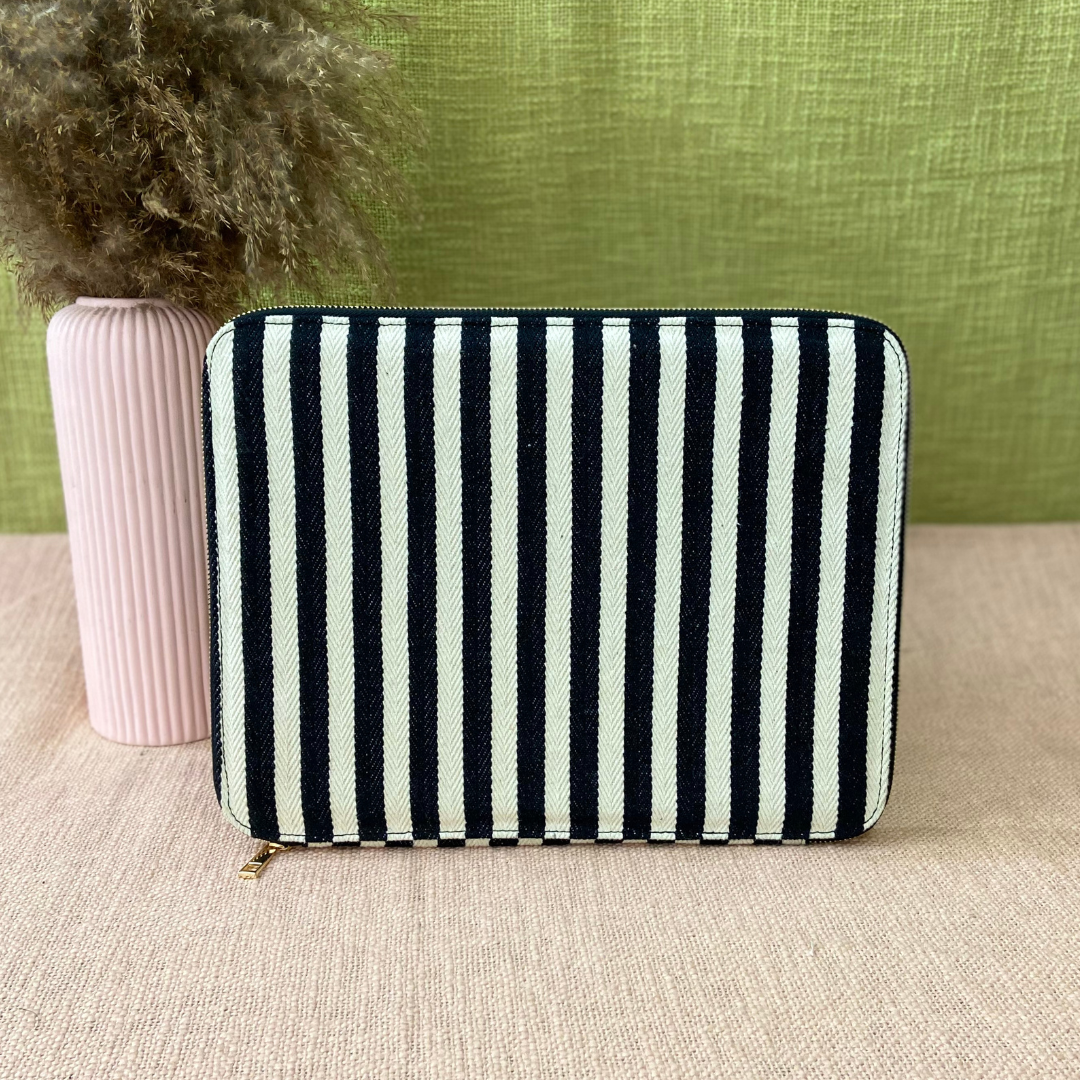 Black &amp; White Stirpes Laptop Sleeves