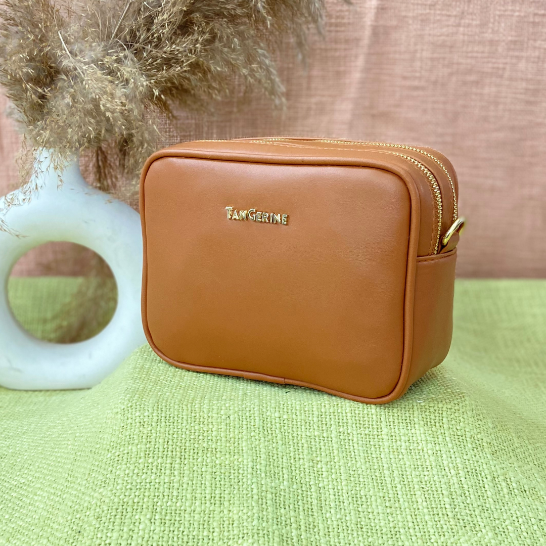 Tan Dual Compartment + Tan plain Pochette Belt