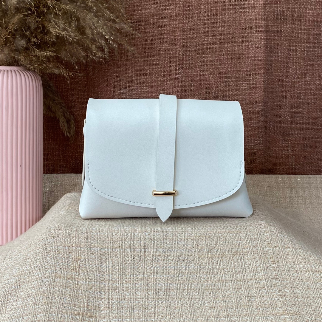White Eva Bag with Sling Chain